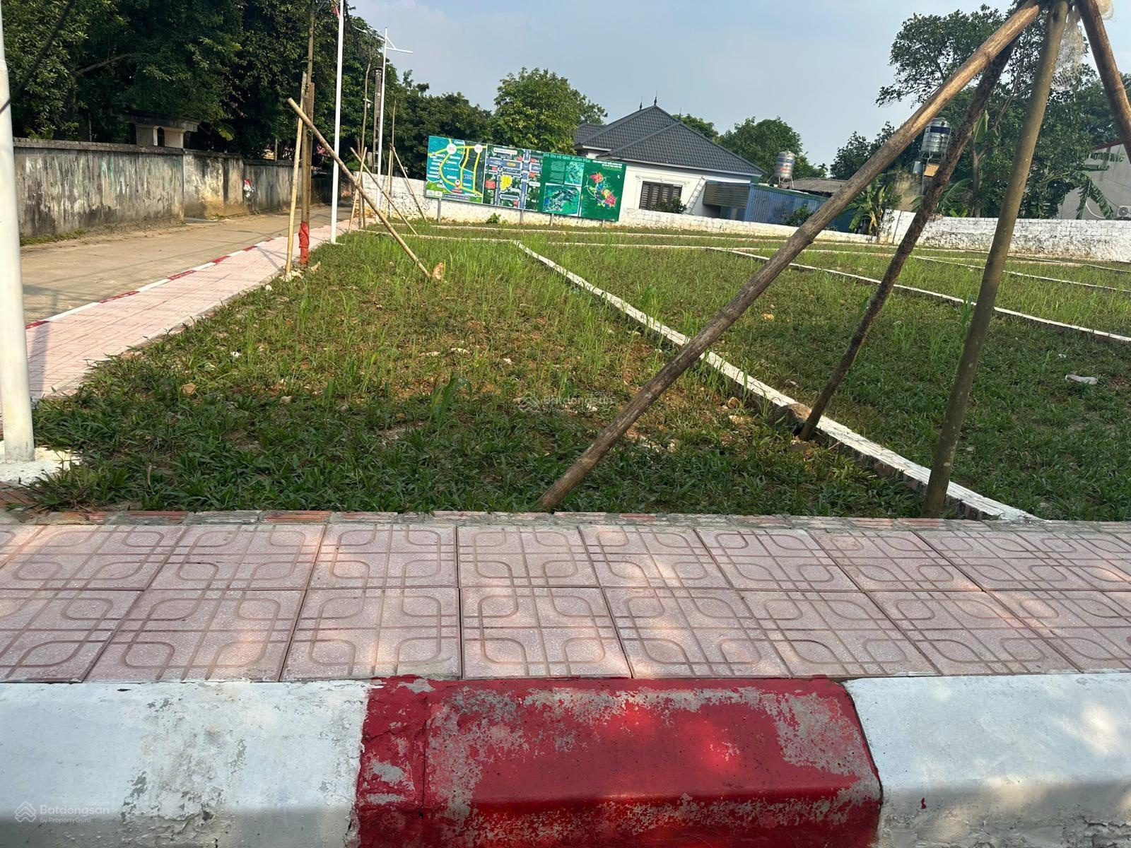 Đất cạnh uỷ ban Xuân Mai- Giá đầu tư F0