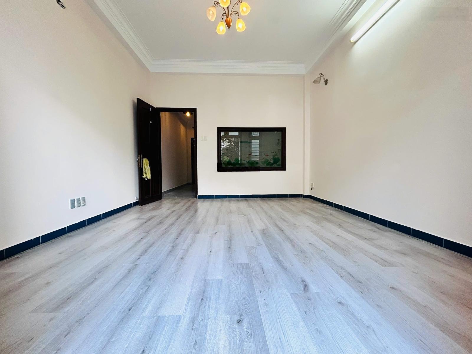 Nhà nguyên căn 2 mặt tiền Tam Đảo - Đồng Nai Q10, DT 4x18m, trệt 1 lầu, KD tự do