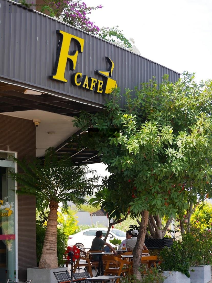 Chính chủ bán nhà lô góc 2 mặt tiền (7x12m) cho thuê quán caffe 18tr, gần Bệnh viện Nhi, giá 1,5 tỷ