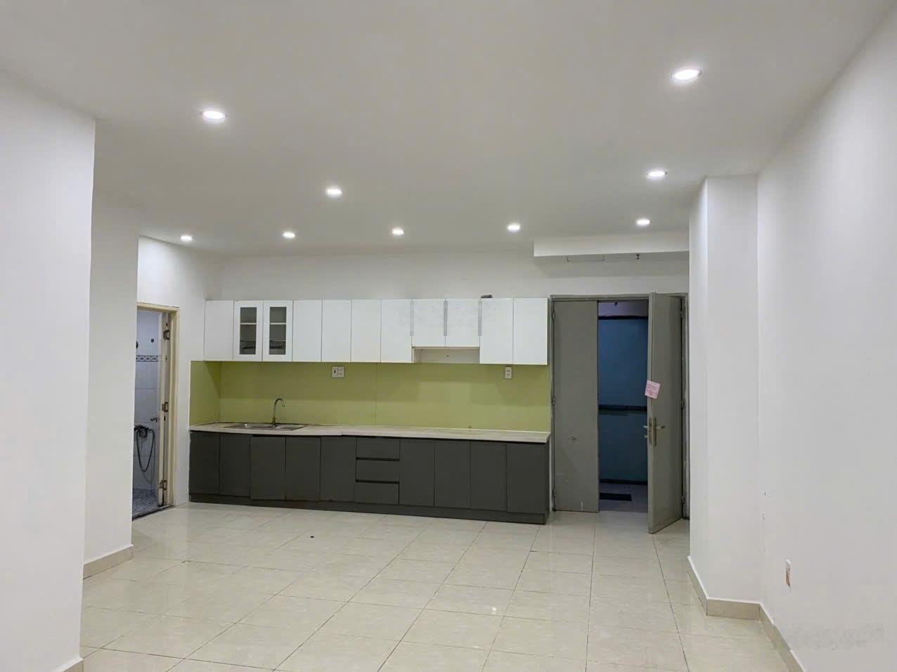 Cho thuê căn hộ Topaz Home, DT 60m2, 2PN, NT cơ bản, giá 6.5tr/tháng