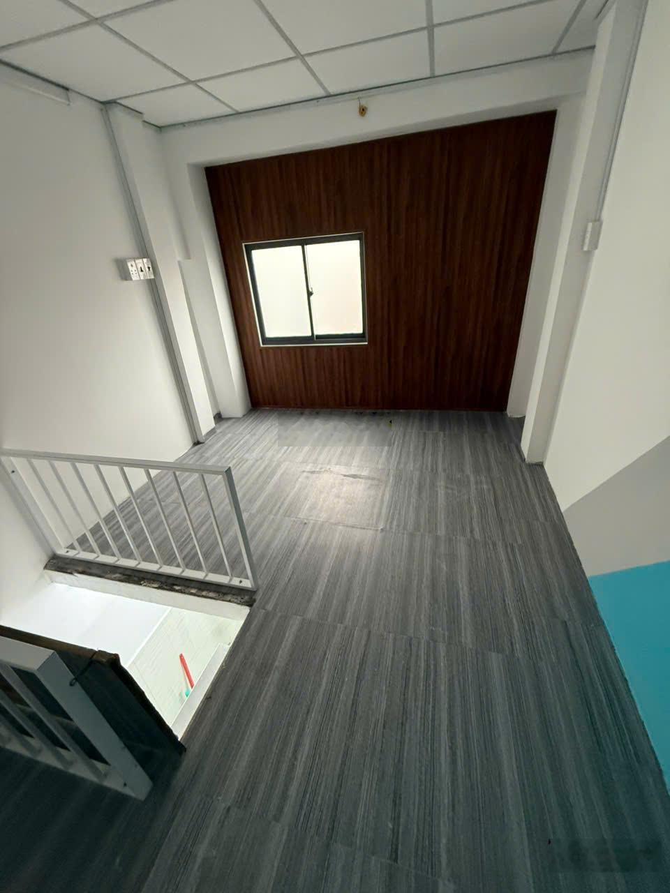 Nhà phân khúc nhỏ Quận 8, ngay cầu Chánh Hưng giáp Q5 - Cách cầu Chánh Hưng 200m