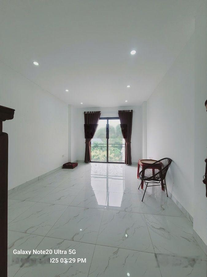 Sát Đô Nghĩa. La Tinh Hoài Đức. 40m2 x 4 tầng, MT 4m chỉ hơn 4 tỷ. Ô tô qua nhà, tiện ích vô vàn.