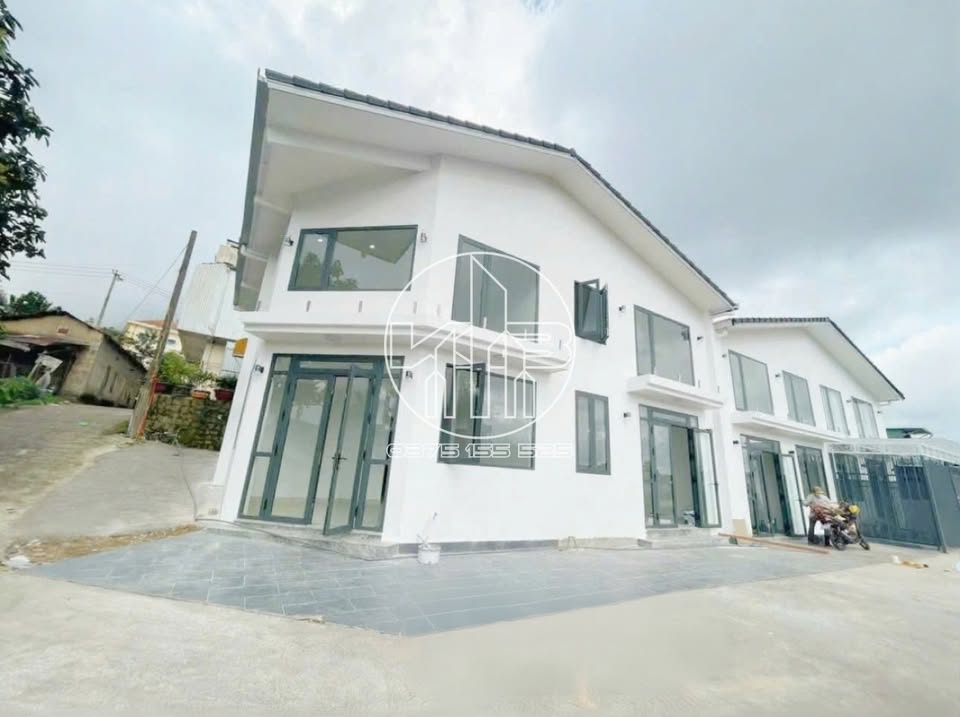 Đà Lạt chấn động, nhà phố 70m² mặt tiền Xô Viết Nghệ Tĩnh, 3 phòng ngủ, 4wc, chỉ 3,85 tỷ