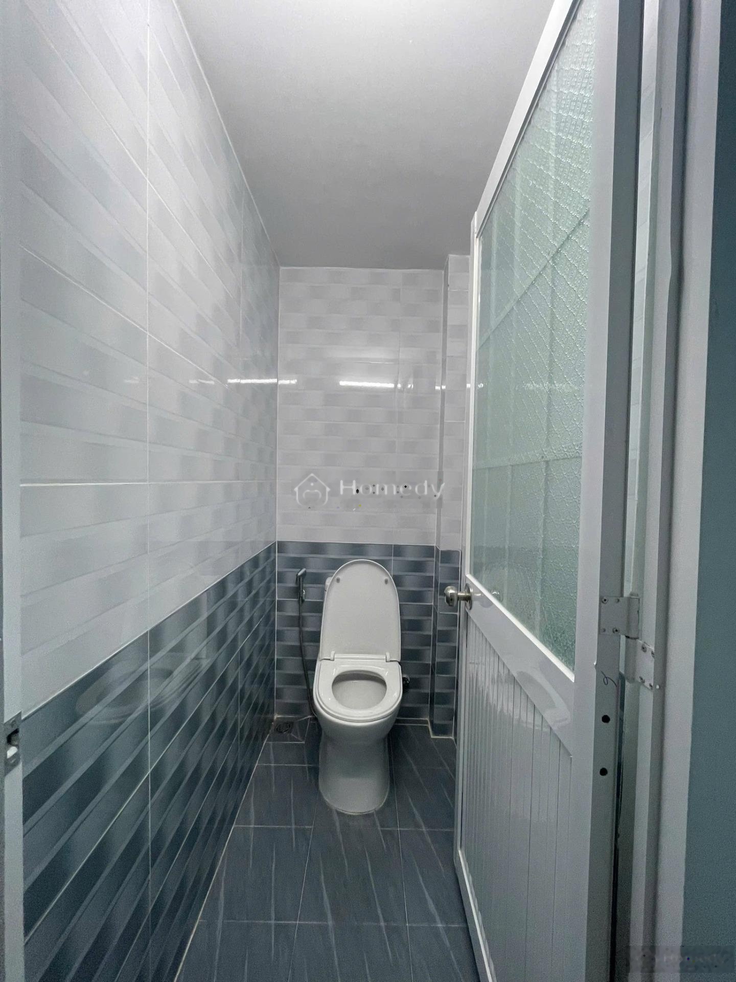 - Nhà mới sạch đẹp, chỉ việc xách vali vào ở ngay Tân An Hội,Củ Chi chỉ 850tr SHR.