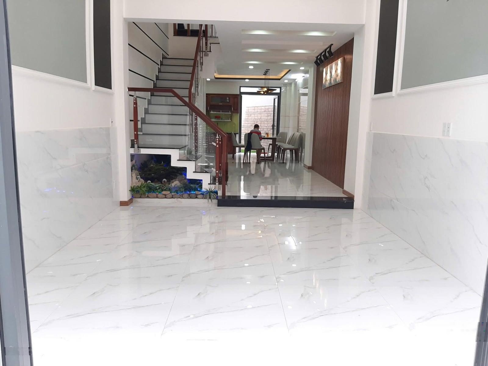 Cho Thuê Nhà HXH Đường Nguyễn Oanh P17 Gần Chợ An Nhơn HXT