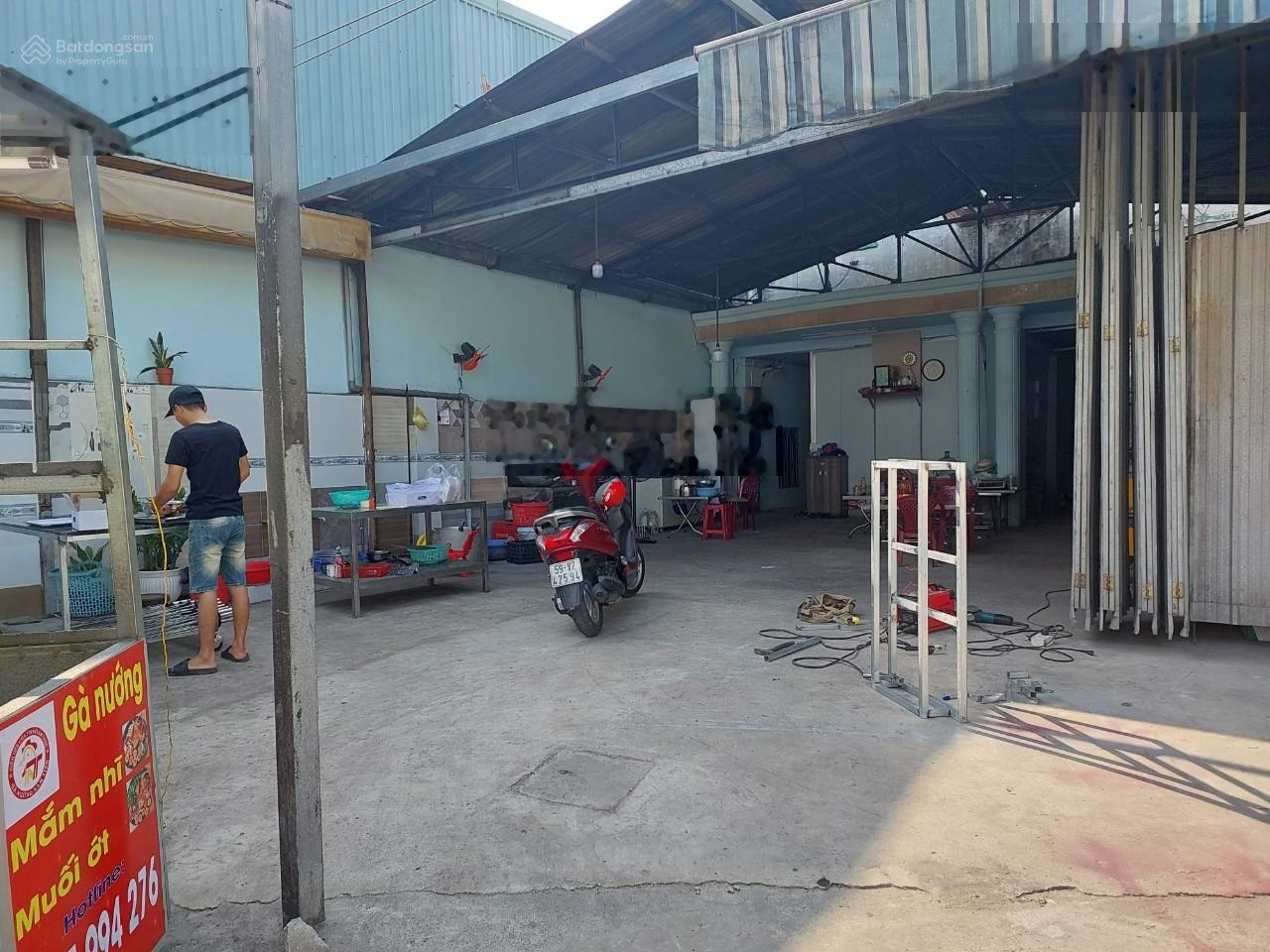 Chính chủ cho thuê mặt tiền Tô Ngọc Vân Quận 12. DT 10x20m, gồm 3PN, 3WC, sân và vỉa hè