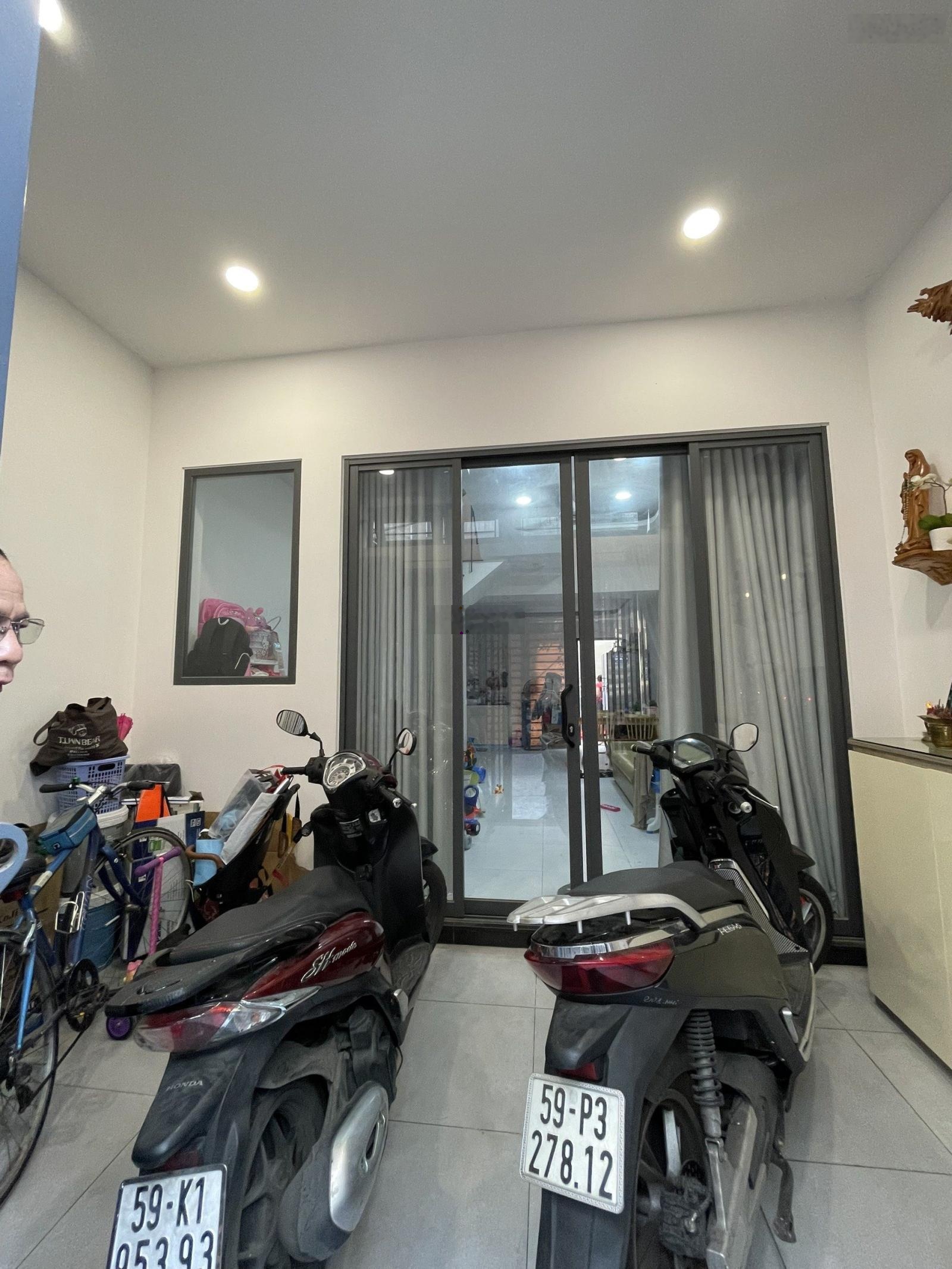 Chính chủ - HXH 50/39 Gò Dầu - 4x15m - 3 tầng - 3PN - 3WC - giá rẻ