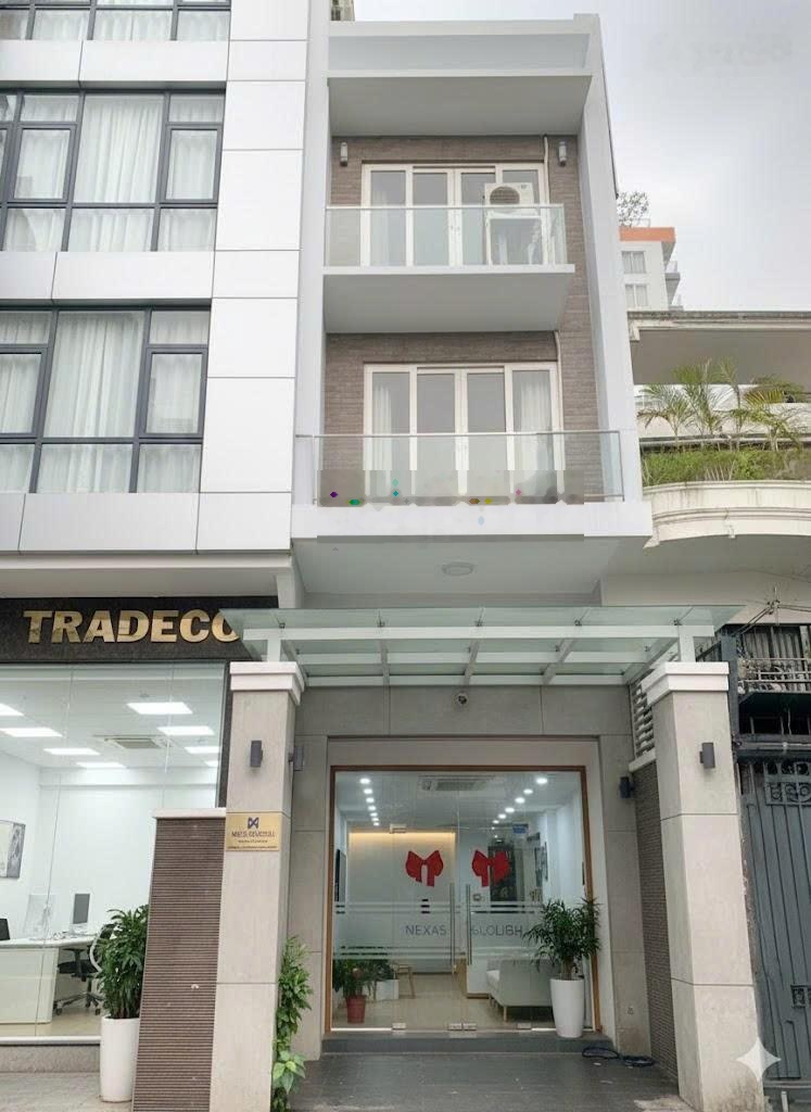 Siêu vip 42A Phan Đăng Lưu ngang 5m giá 40 triệu/tháng