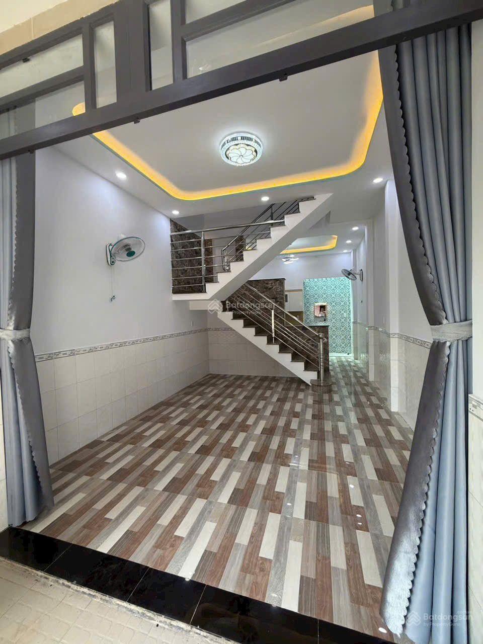 Giá mới chỉ 1 tỷ 890 triệu hàng tốt cho khách chốt nhanh nhà thới tam thôn 16 hóc môn