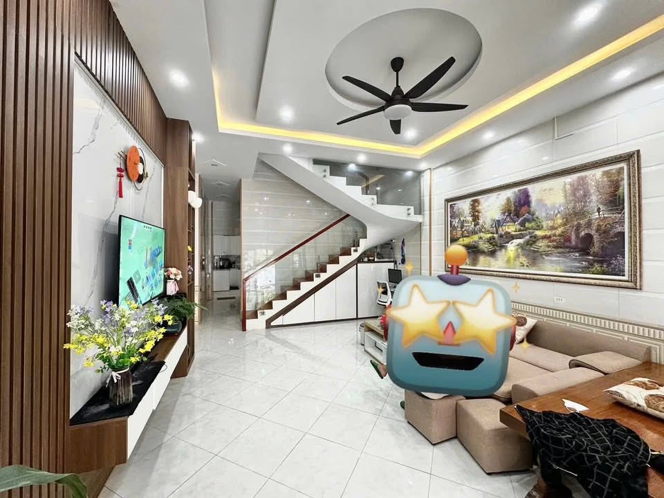 Nhà 2.5 tầng Hữu Nghị, Hòa Bình - 85m², mặt tiền 5m, ngõ rộng ô tô