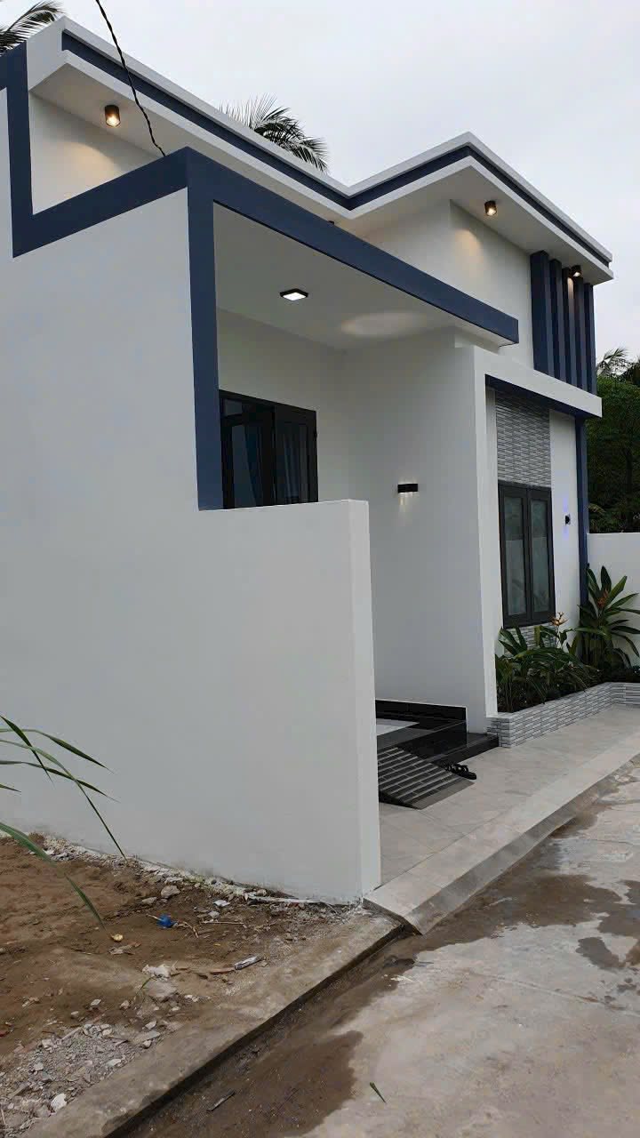 Nhà 70m2 full nội thất tại khu Tái định cư Bệnh viện Nguyễn Đình Chiểu, Bến Tre