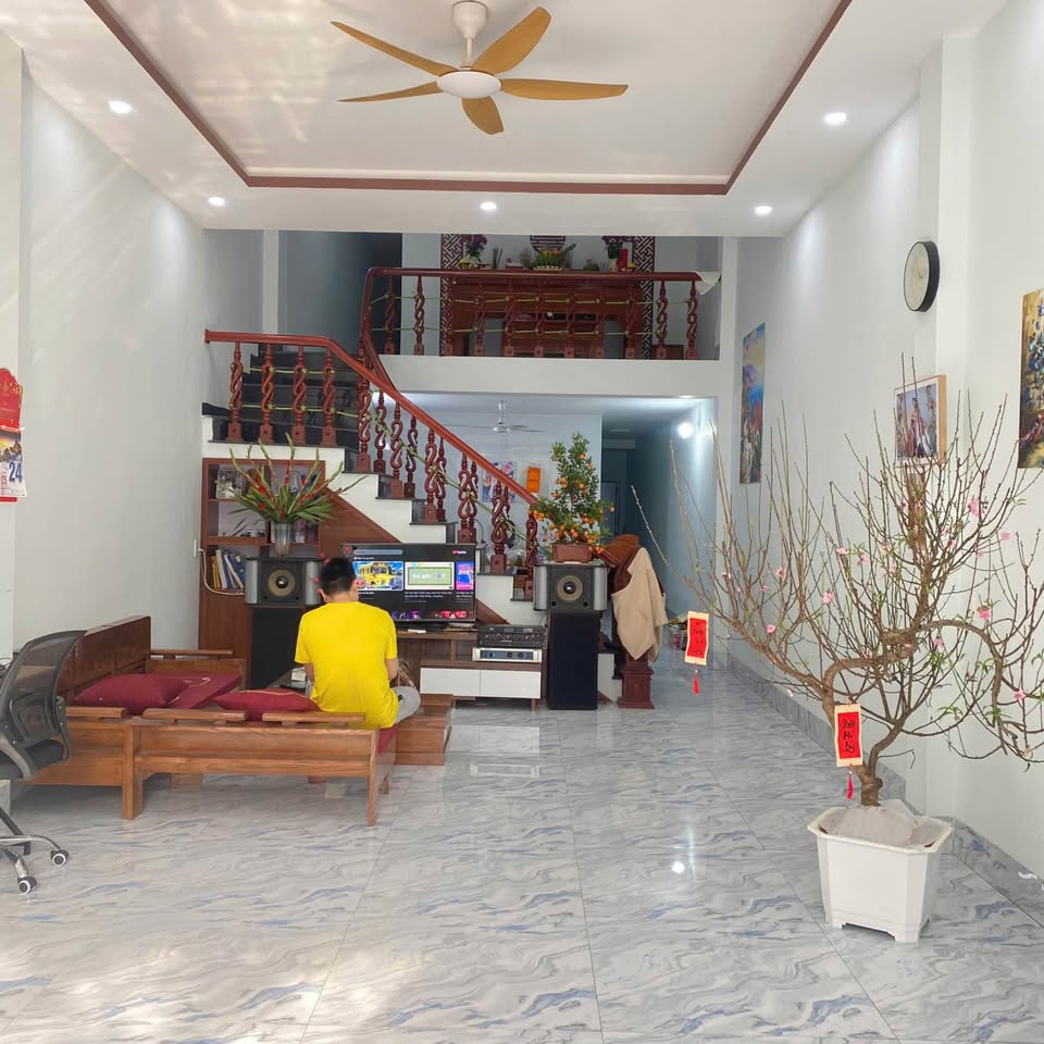 Bán nhà 90m2 Trần Đại Nghĩa, Cốc Lếu, Lào Cai gần Bệnh viện thành phố