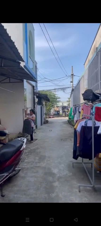 Siêu phẩm nhà lầu 2 tầng đúc kiên cố, diện tích 4m x 13m, thiết kế 2 phòng ngủ và 2 nhà vệ sinh