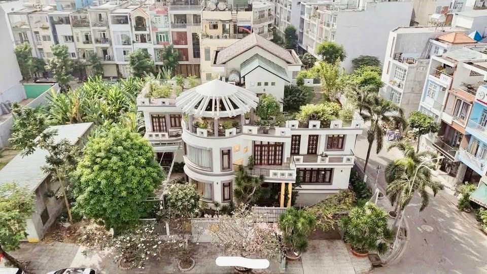 Siêu biệt thự ngang 24m khu dân cư Phú Mỹ – hầm 3 tầng – chuẩn sống thượng lưu