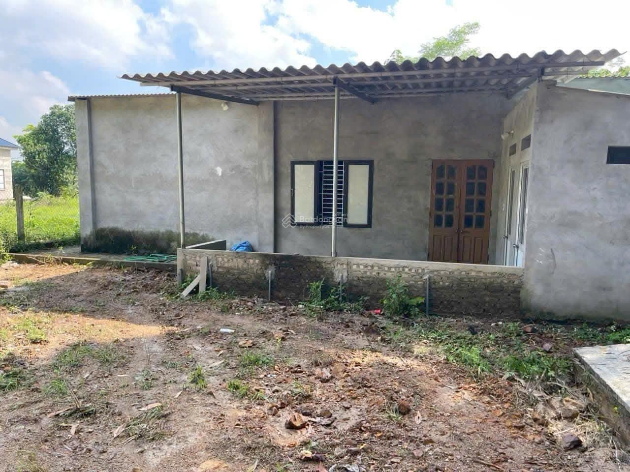 Đất Sơn Đà sẵn nhà c4, đường thông thoáng, view cánh đồng, cách TL413 chỉ 400m, UBND xã Bất Bạt 2km