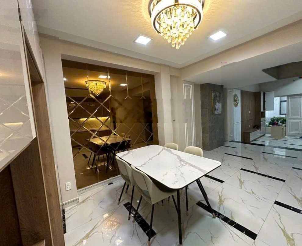 Cần cho thuê Villa HXH 152/2A Nguyễn Văn Thương P.25 Q.Bình Thạnh.