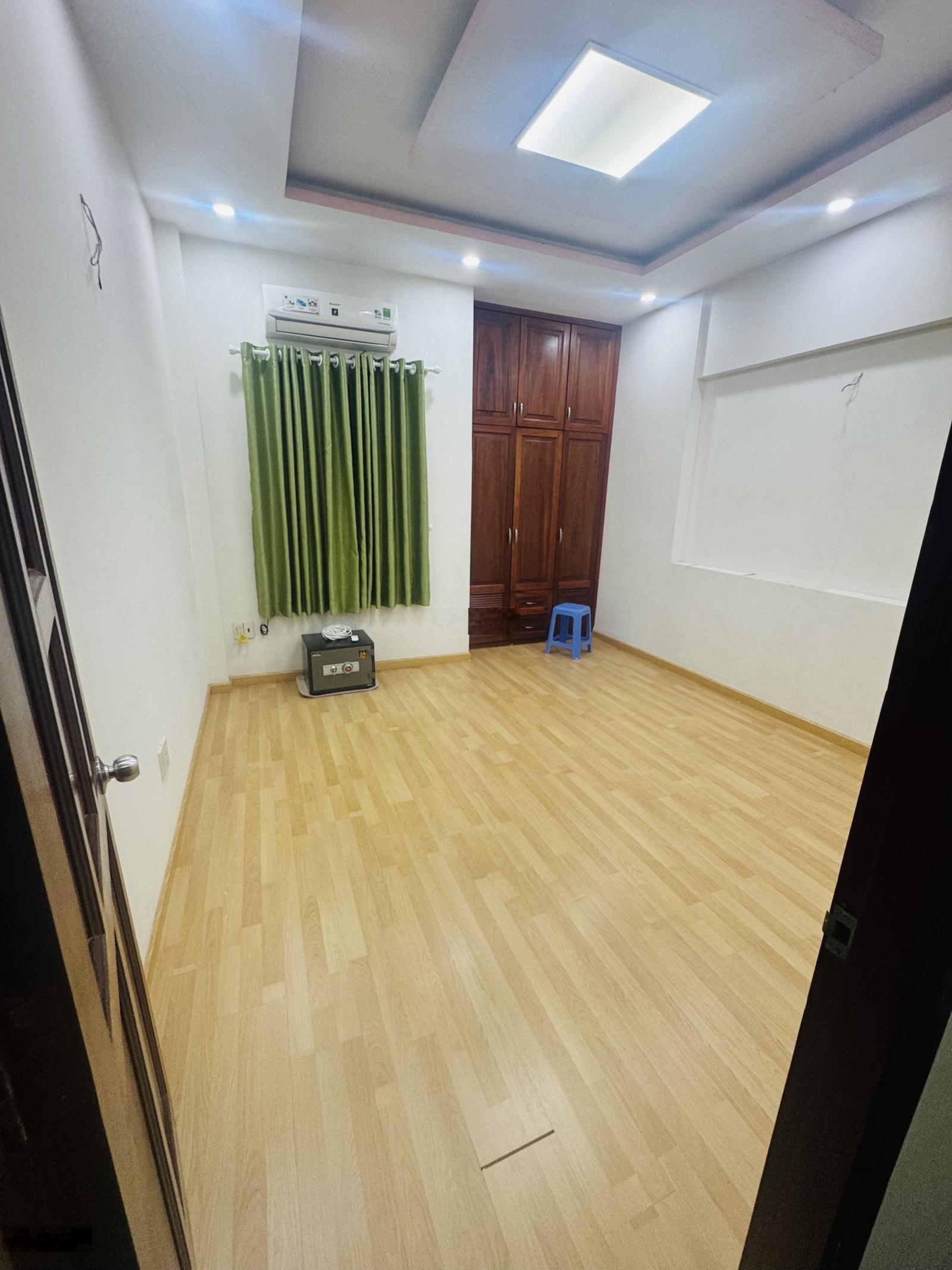 Hẻm 6m ngay Aeon Tân Phú đầy đủ nội thất 4m x 16m 4PN, 3WC