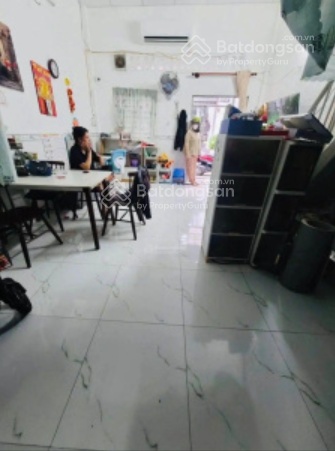 Hot nhà riêng nguyên căn Tân Hương, gần nhà thờ chỉ 6.5tr