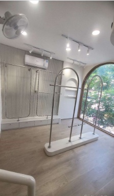 Cho thuê mặt tiền Nguyễn Trãi, Q1 gần ngã 5 Cống Quỳnh, khu vip trệt - lầu trống suốt, giá 32tr/th