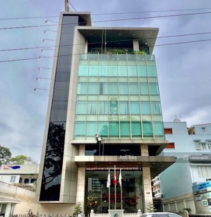 Cho thuê toà nhà mặt tiền nhà mới xây đường Đào Duy Anh, P9, Q. Phú Nhuận