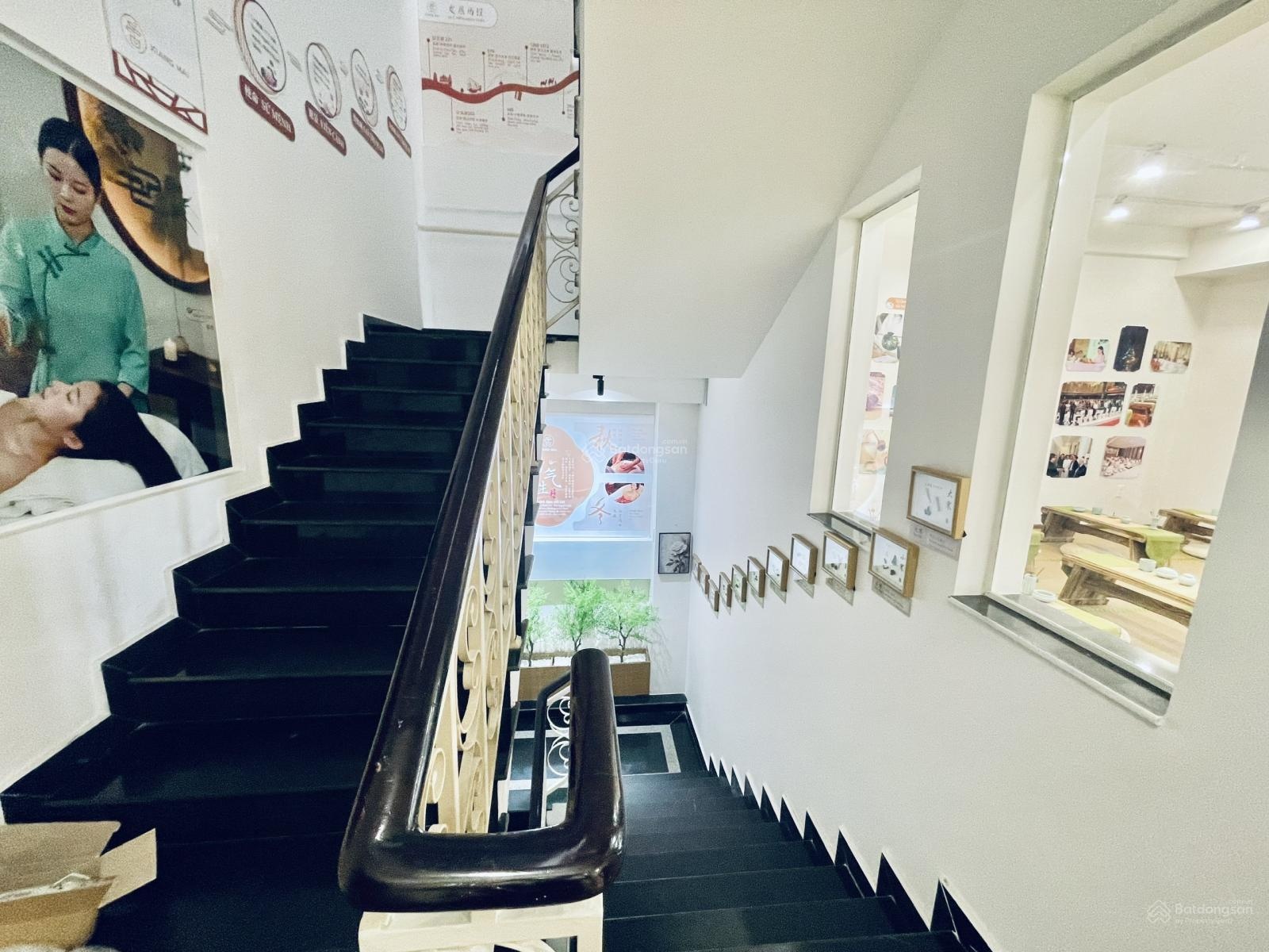 1 căn VILLA Duy mặt tiền rẻ nhất khu Sài Gòn Pearl H 4 tầng DTSD 700m2 giá 85 triệu