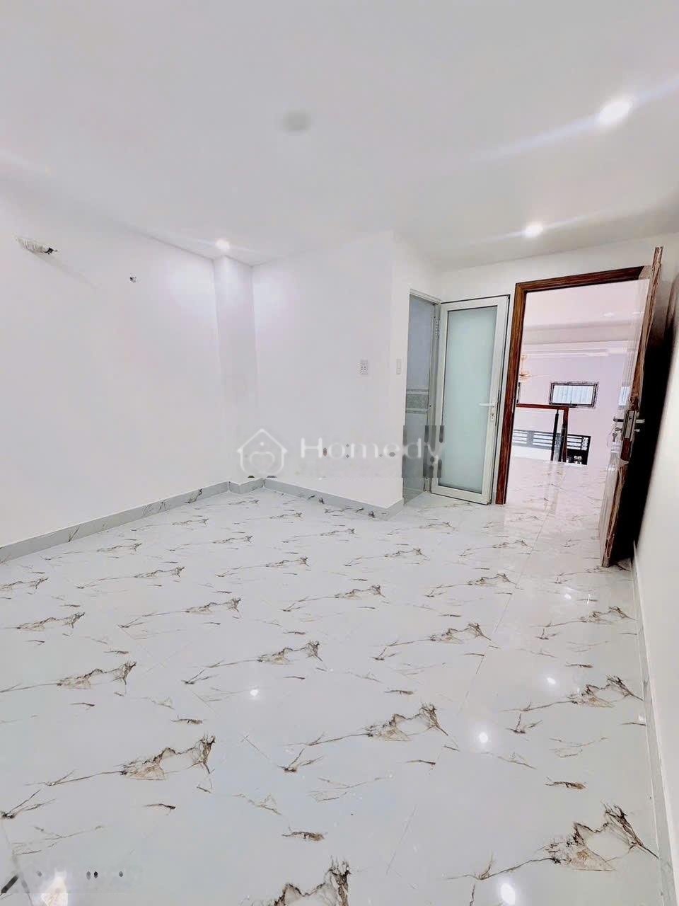 Tôi là Trăm tôi cần bán nhà ở Liên khu 5-6 diện tích 40m2 giá 1 tỷ 680 triệu đồng