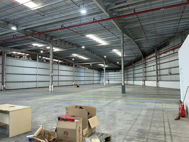 Kho 5000m2 sẵn sàng đón người khổng lồ FDI, EPE tại khu công nghiệp Bắc Ninh
