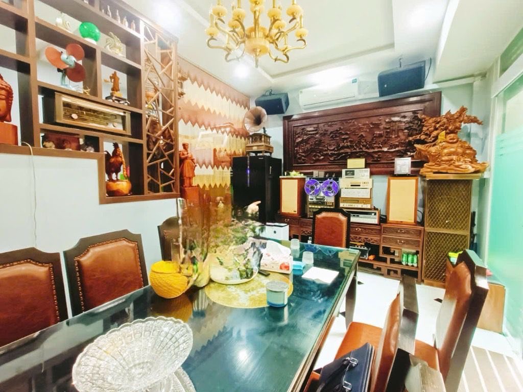 Siêu phẩm nhà 5 tầng tại Phan Đình Giót, Hà Đông, diện tích 33m2