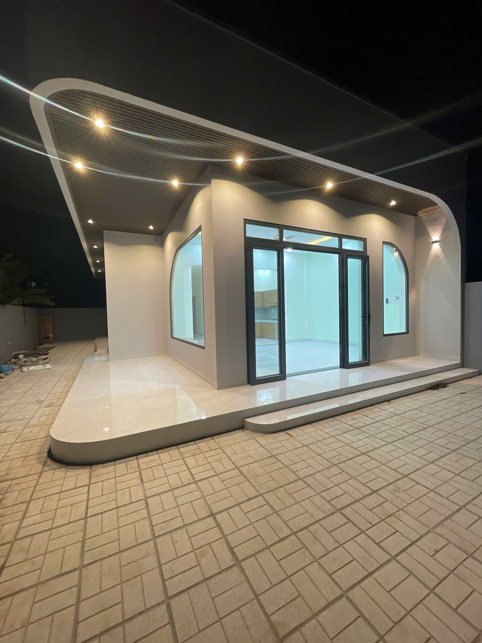 Nhà 3 phòng ngủ 200m2 hướng Tây Bắc, cơ hội an cư lý tưởng