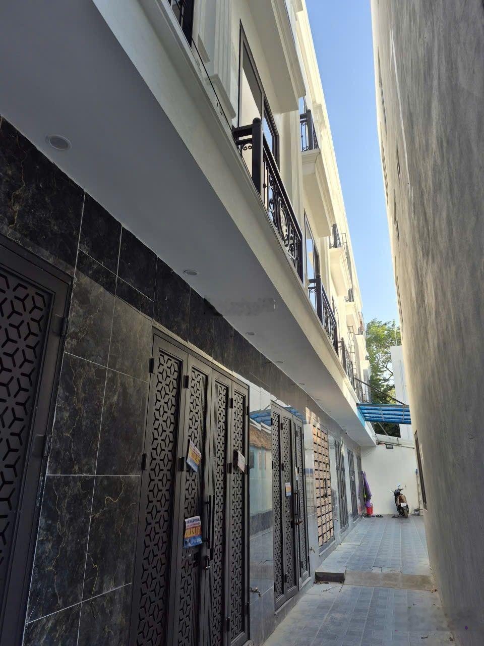 Bán NR 3PN, 3WC, 2,8 tỷ, 32,1m2 ở Quốc lộ 6, Phụng Châu, Chương Mỹ, HN giá siêu hời