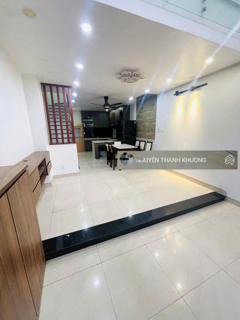 Cho thuê nhà HXH đường Dương Quảng Hàm P5 Gò Vấp Ngay Đại Học Văn Lang