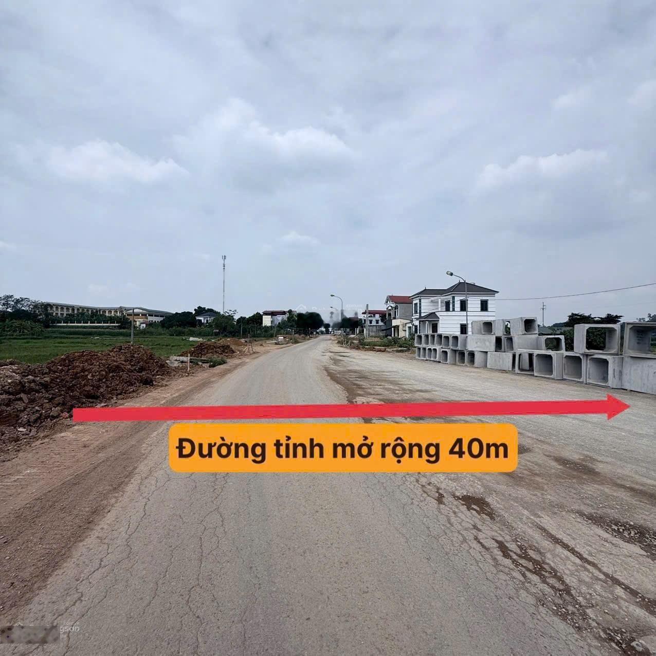 Chính chủ cần bán nhanh lô đất phường Tùng Thiện rẻ hơn thị trường 300tr DT 100m2, mặt tiền 7m