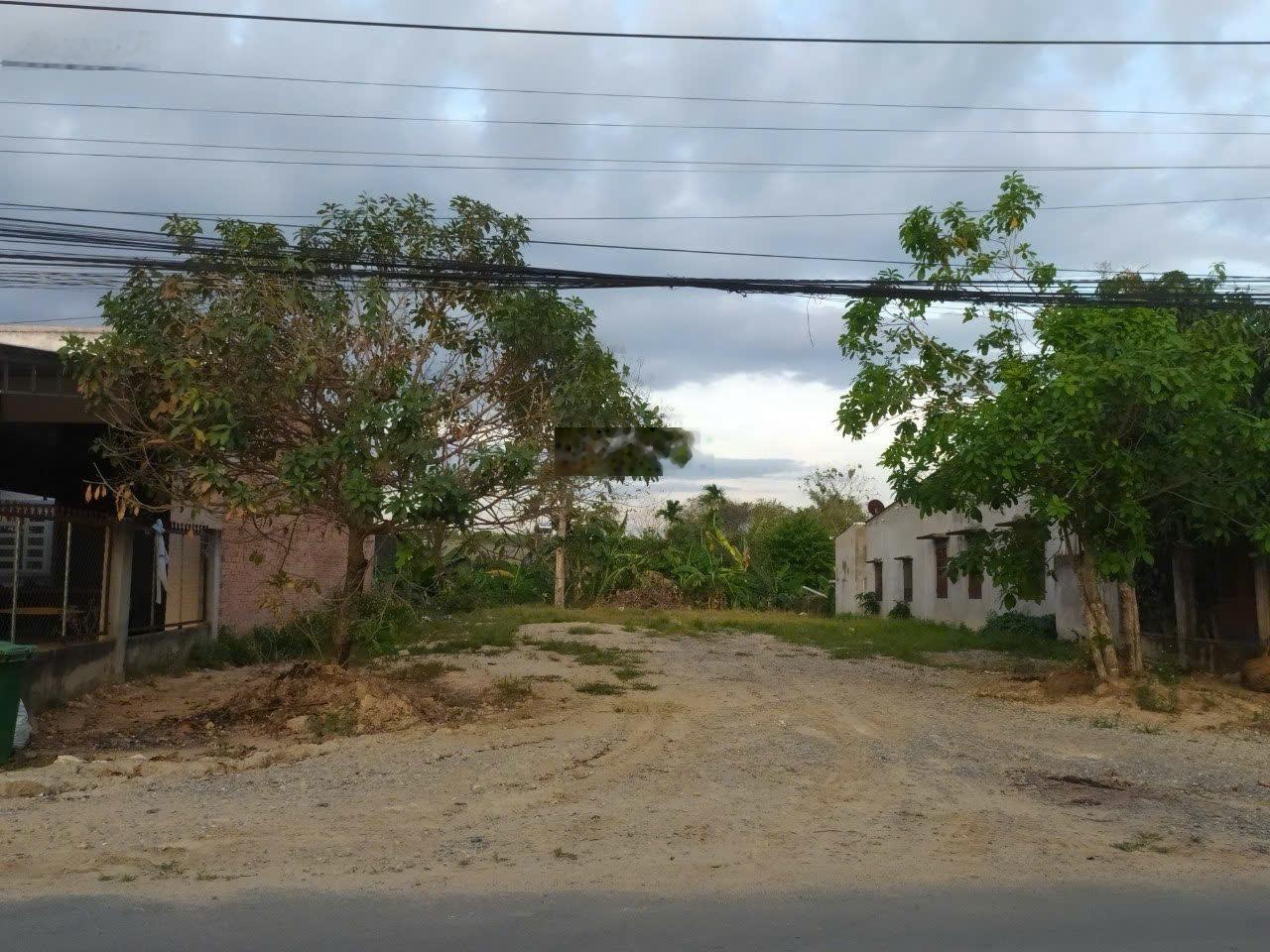 Chủ Ngộp Bán Đất Xã Tân Thông Hội 115m² (5x23m) Thổ Cư Sổ Sẵn Giá Rẻ 780tr Xây Dựng Tự Do