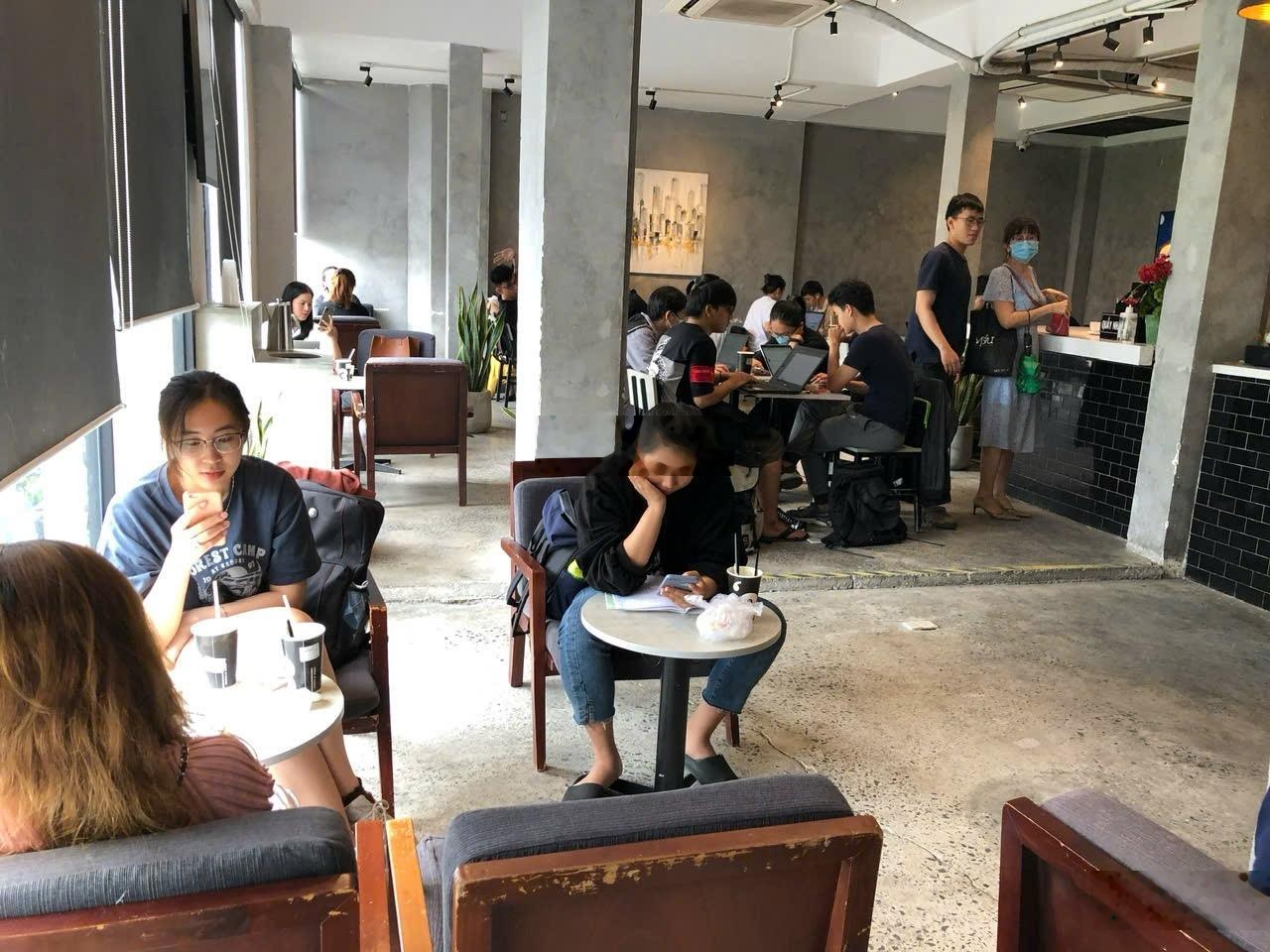 Cho thuê nhà nguyên căn góc Âu Cơ - vòng xoay Lê Đại Hành (16x10m)