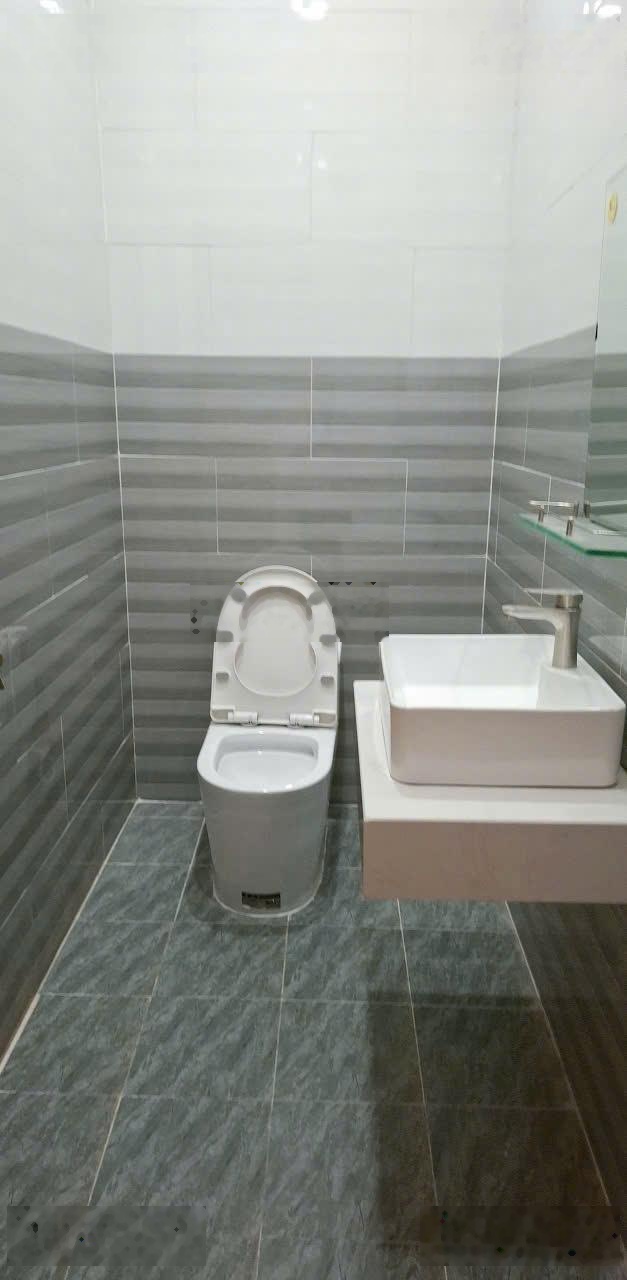 Căn nhà trong kdc thuận giao 150m2/ 890 triệu đã có sổ hồng riêng gần trường mầm non thanh nhã