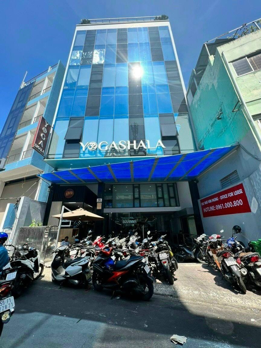 Tòa nhà mặt tiền phạm ngọc thạch ngã tư điện biên phủ quận 3