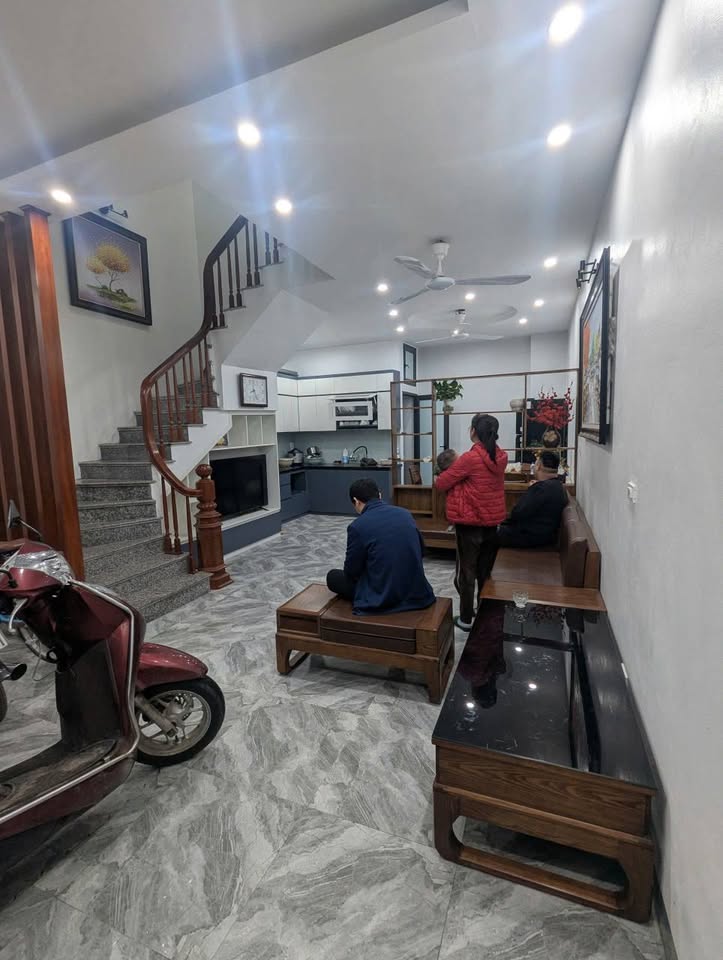 Nhà 5 tầng full nội thất, ô tô tránh, Biên Giang Hà Đông giá tốt