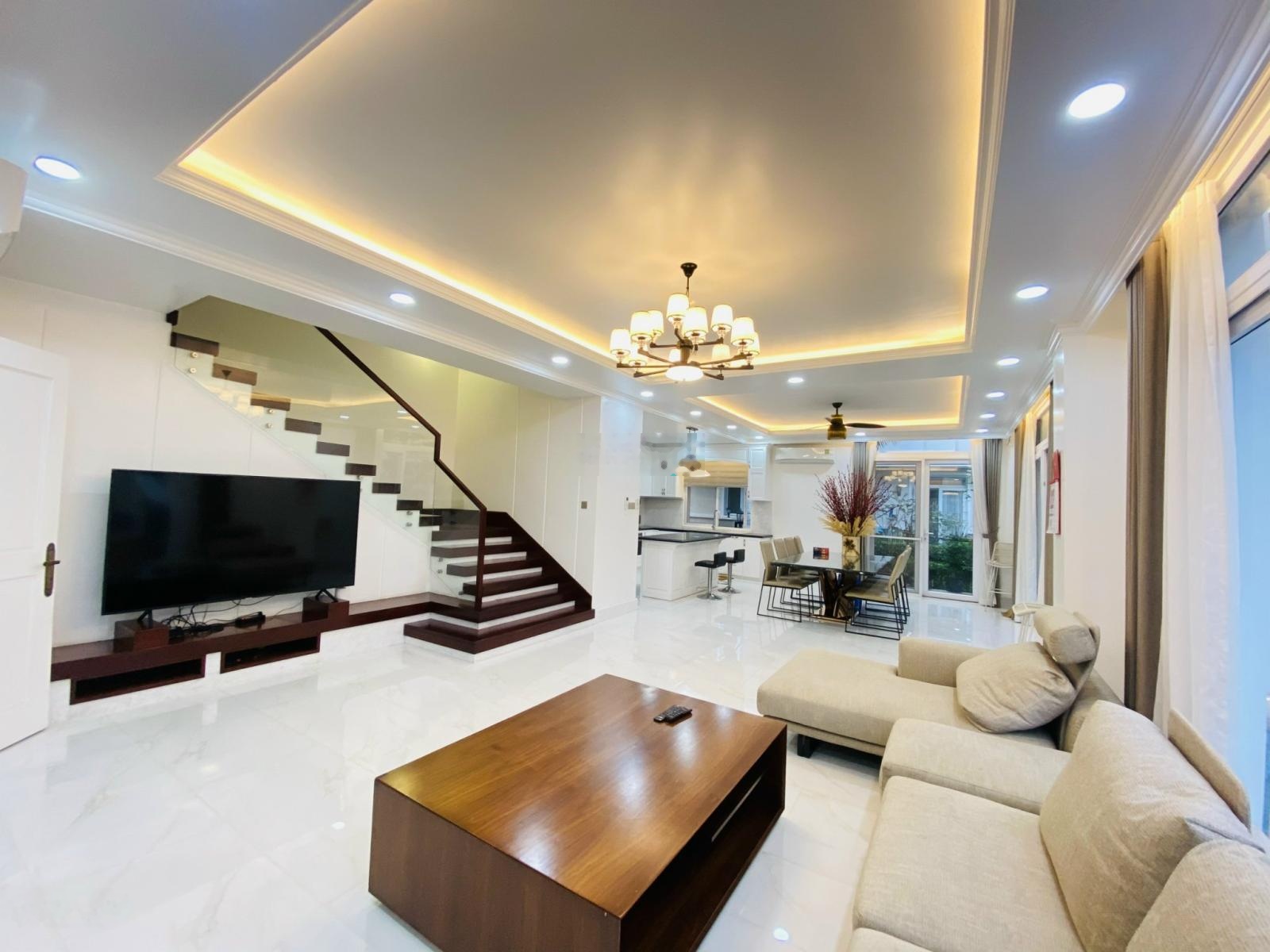 Cho thuê BT Venica Khang Điền full NT cao cấp - 4PN nội thất cao cấp - giá 60tr/th - LH 0933591255