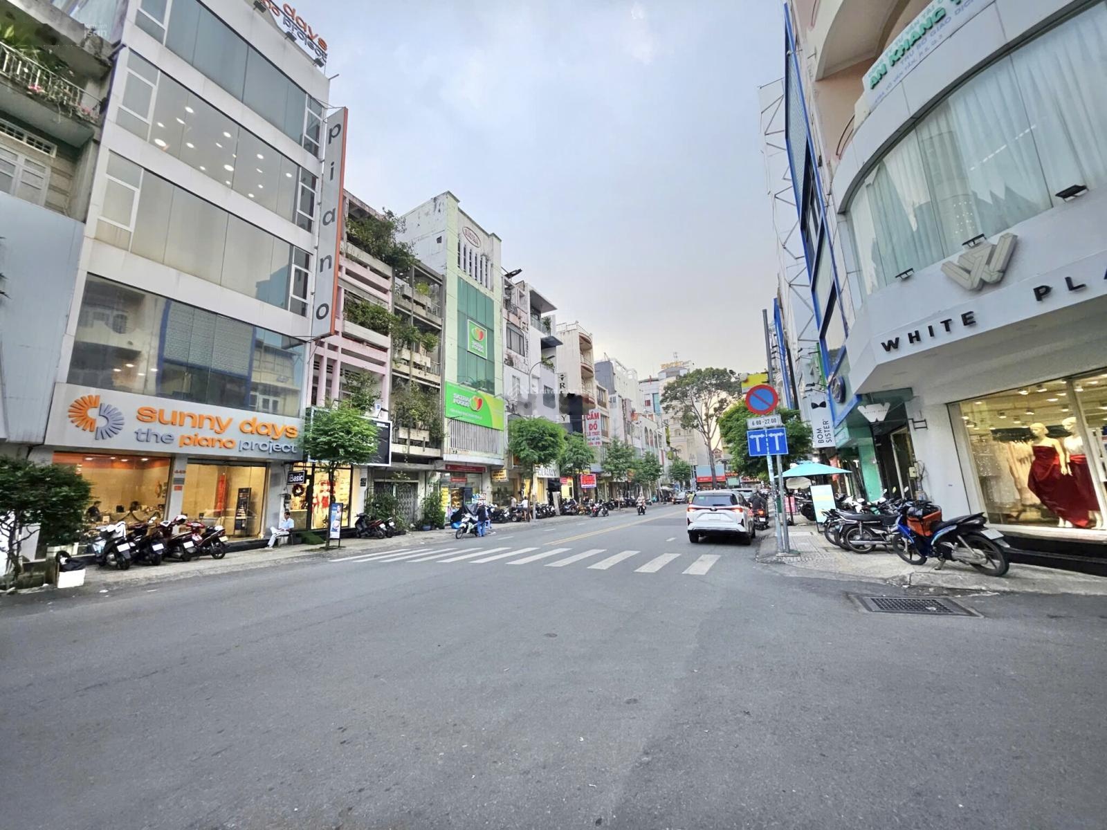 Cho thuê MB mặt tiền Võ Văn Tần, Quận 3 - DT 5m x 16m - giá thuê 60 tr/tháng