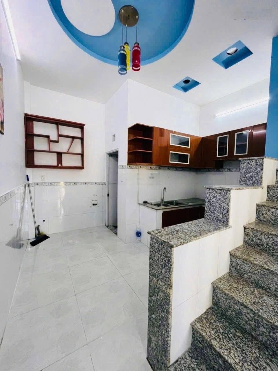 Nhà đẹp 4*10m 2PN hẻm 5m ô tô 2/ ngắn Liên Ấp 2 - 6 sát trường học Đồng Đen, Vĩnh Lộc A