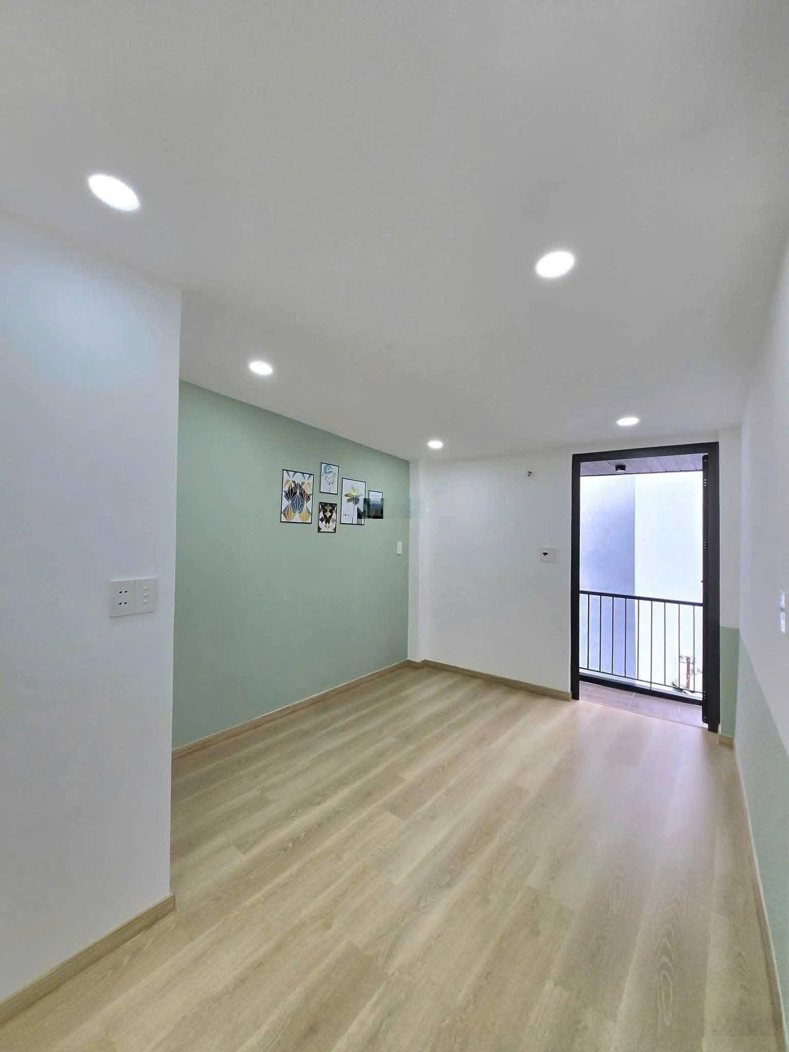 Bán nhà mới lung linh đường Trần Văn Thành, P8, Q8