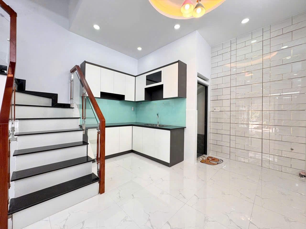 Bán nhà riêng 1,289 tỷ, 28m2 tại Lê Văn Khương, Hiệp Thành, Quận 12, HCM - giá cực chất Hot!