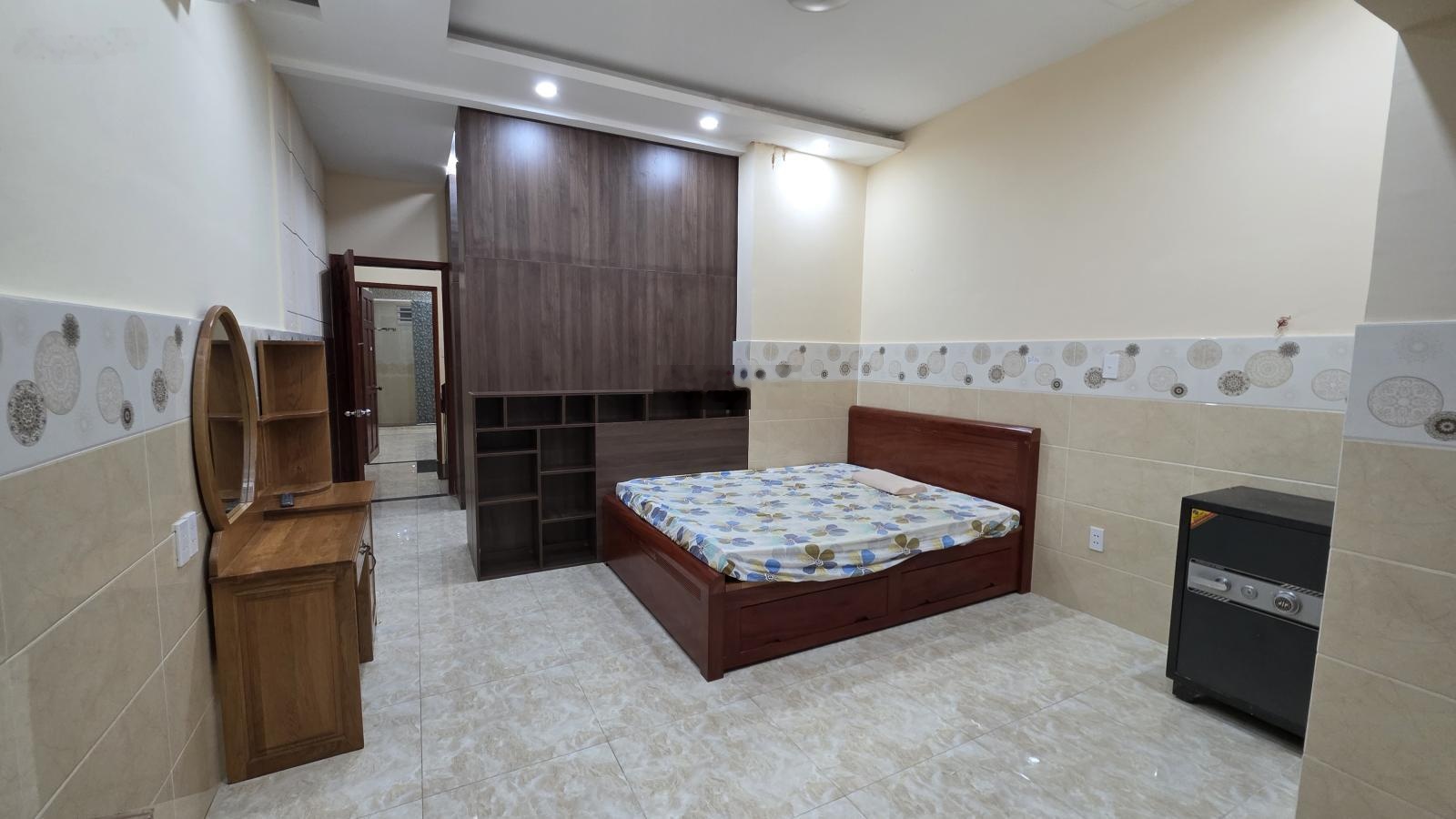 Cho thuê nhà riêng 3PN, 20 triệu, 47m2 tại Điện Biên Phủ, Quận 10, TP.HCM, đẹp, tiện ích