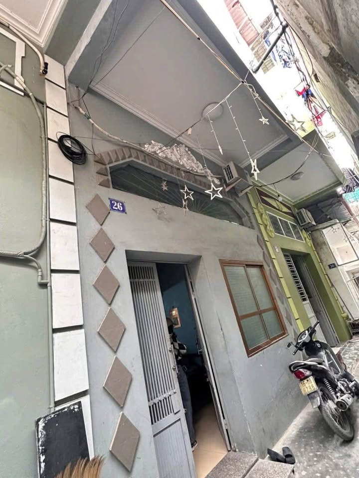 Siêu phẩm nhà 2,5 tầng tại Nguyễn Hữu Tuệ, Hải An, Hải Phòng