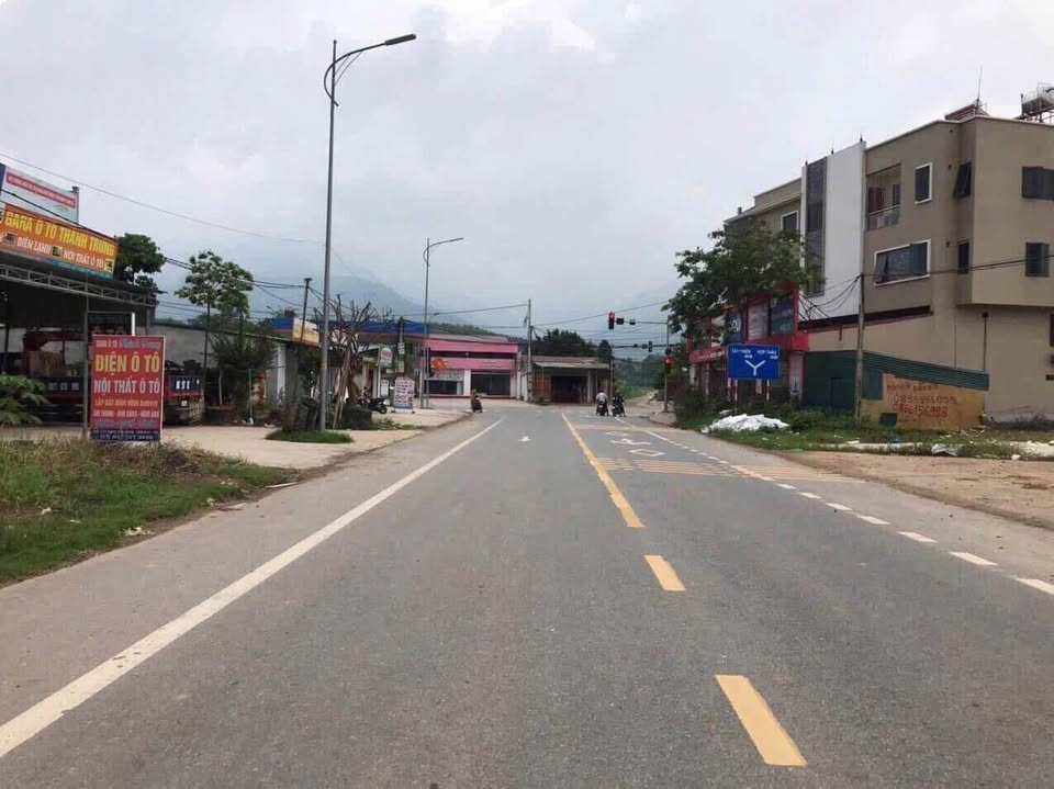 Đất vàng 100m² mặt tiền 5m, sẵn sổ hồng, vị trí đắc địa tại Vĩnh Phúc