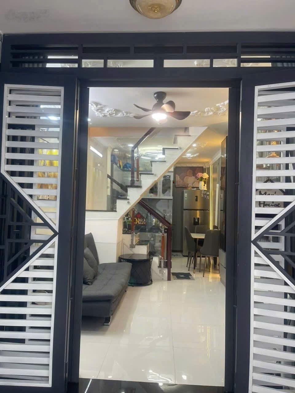 Bán nhà ĐSH hẻm 2771 Huỳnh Tấn Phát, Nhà Bè 3x7,5m XD, T, 1L, TK 2PN, 2WC, NT cơ bản, giá 1,489 tỷ