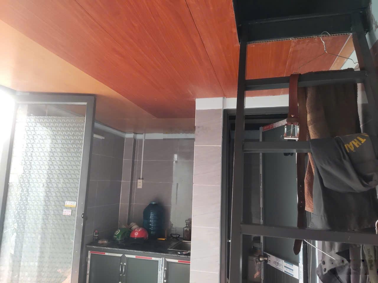 Bán căn nhà nhỏ giá rẻ, phường Tân Chánh Hiệp, Quận 12, DT 15m2/ 450tr, CCVB, chính chủ SL có hạn