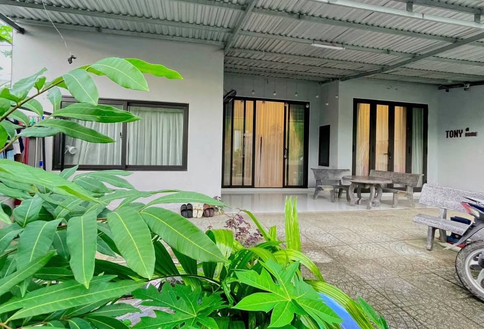 Siêu phẩm nhà 3 gian mới xây dựng tại thôn Phú Thượng, xã Hòa Sơn, thành phố Đà Nẵng