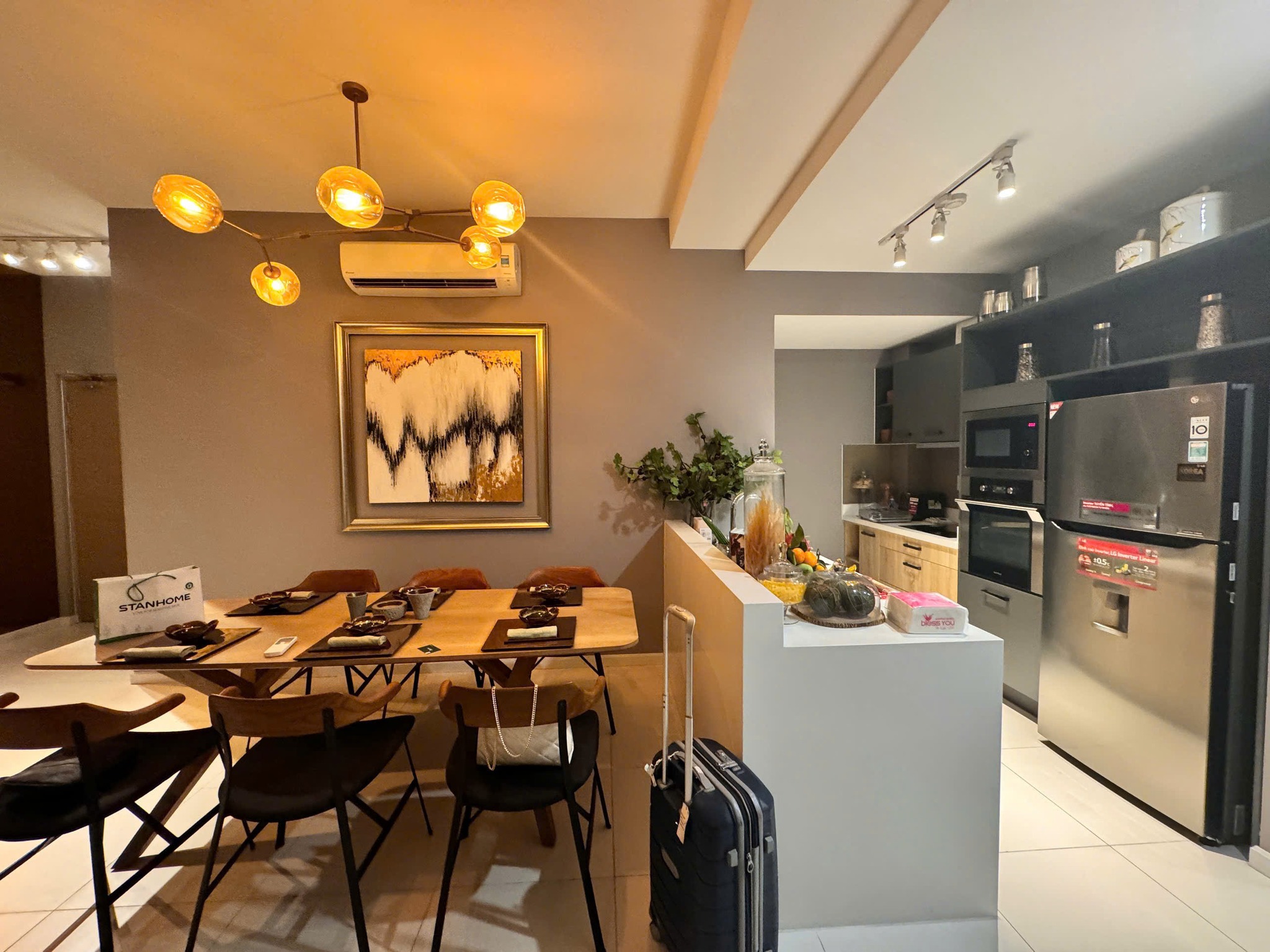 Bán căn hộ Ascent Lakeside, tọa lạc tại mặt tiền đường Nguyễn Văn Linh, Quận 7, Thành phố Hồ Chí Minh