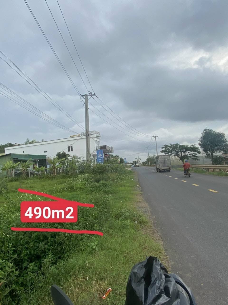 Bán đất 490m2 tại Đà Lạt, Lâm Đồng, sổ sẵn sang tên ngay